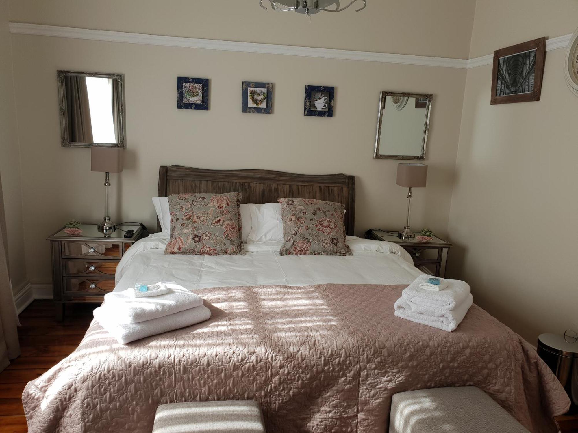 Bauhenia Guesthouse Potchefstroom Exterior photo
