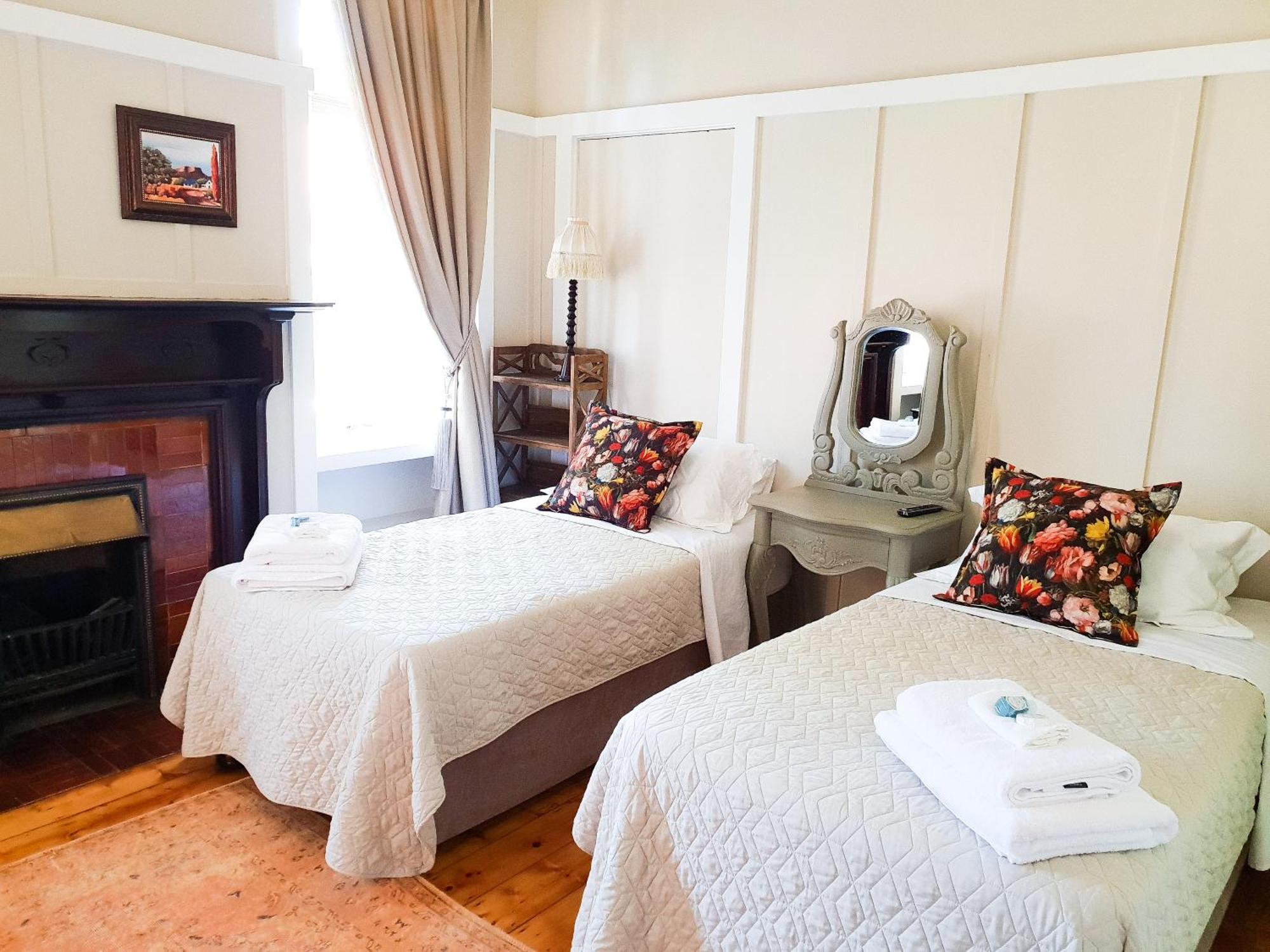 Bauhenia Guesthouse Potchefstroom Exterior photo
