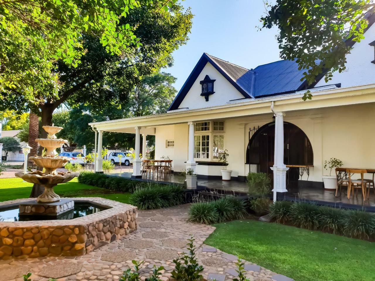Bauhenia Guesthouse Potchefstroom Exterior photo
